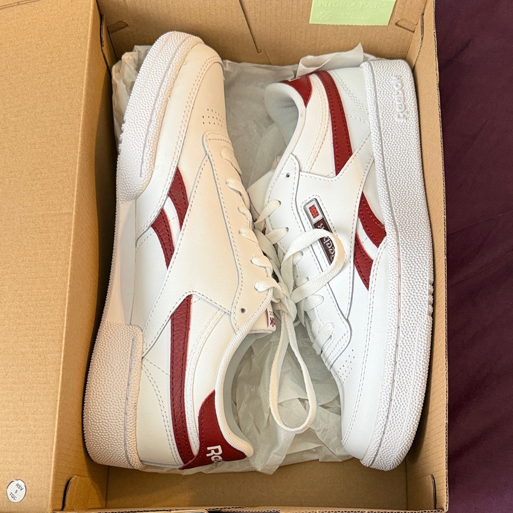 Reebok White Sneakers with Red Accents - Men's Low Top